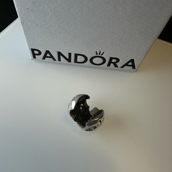 Pandora charm clip paved leaves - Picture 3 of 3